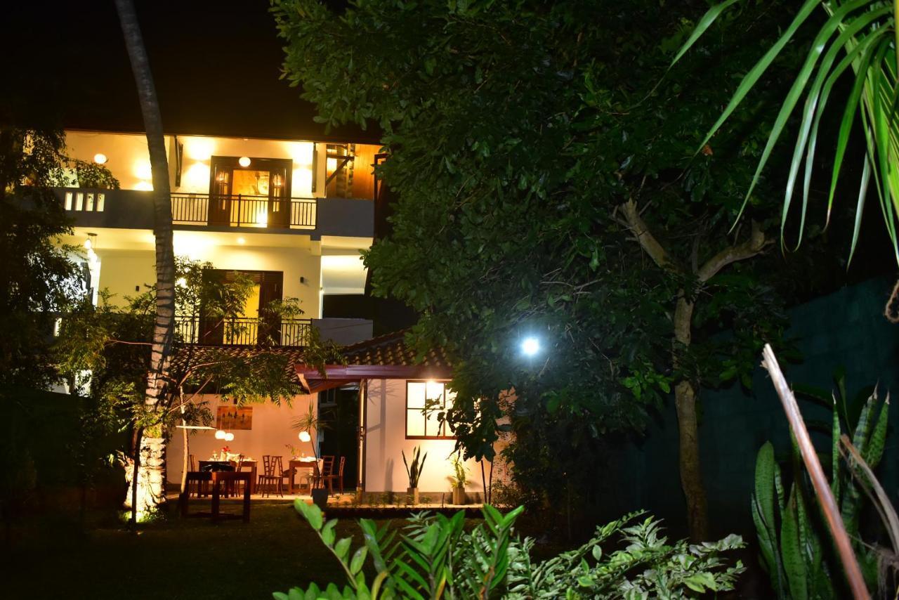Onera Villa Хіккадува Екстер'єр фото